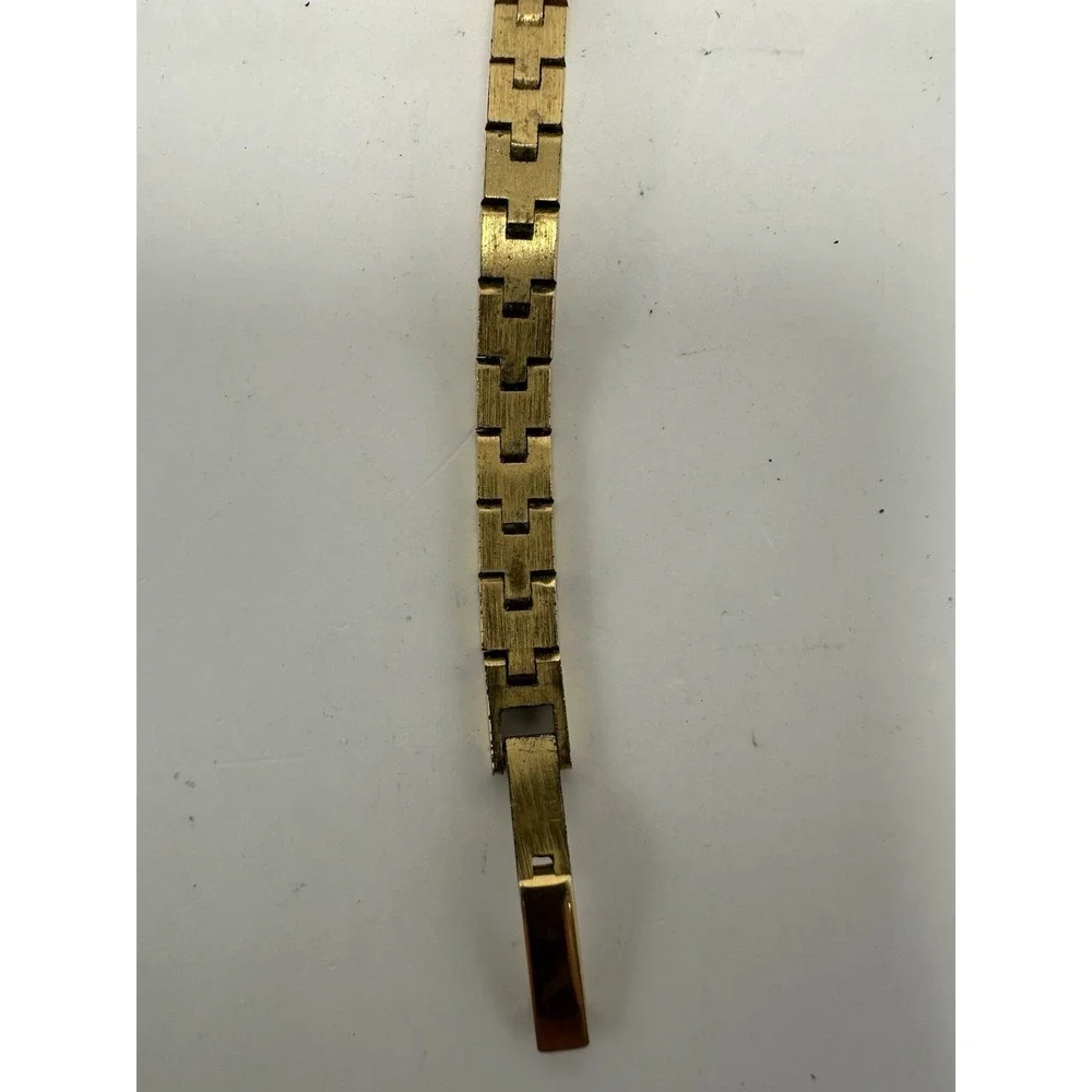 Armitron Deauville Diamond Ruby New Battery Ladies‎ Watch 16MM 5.75